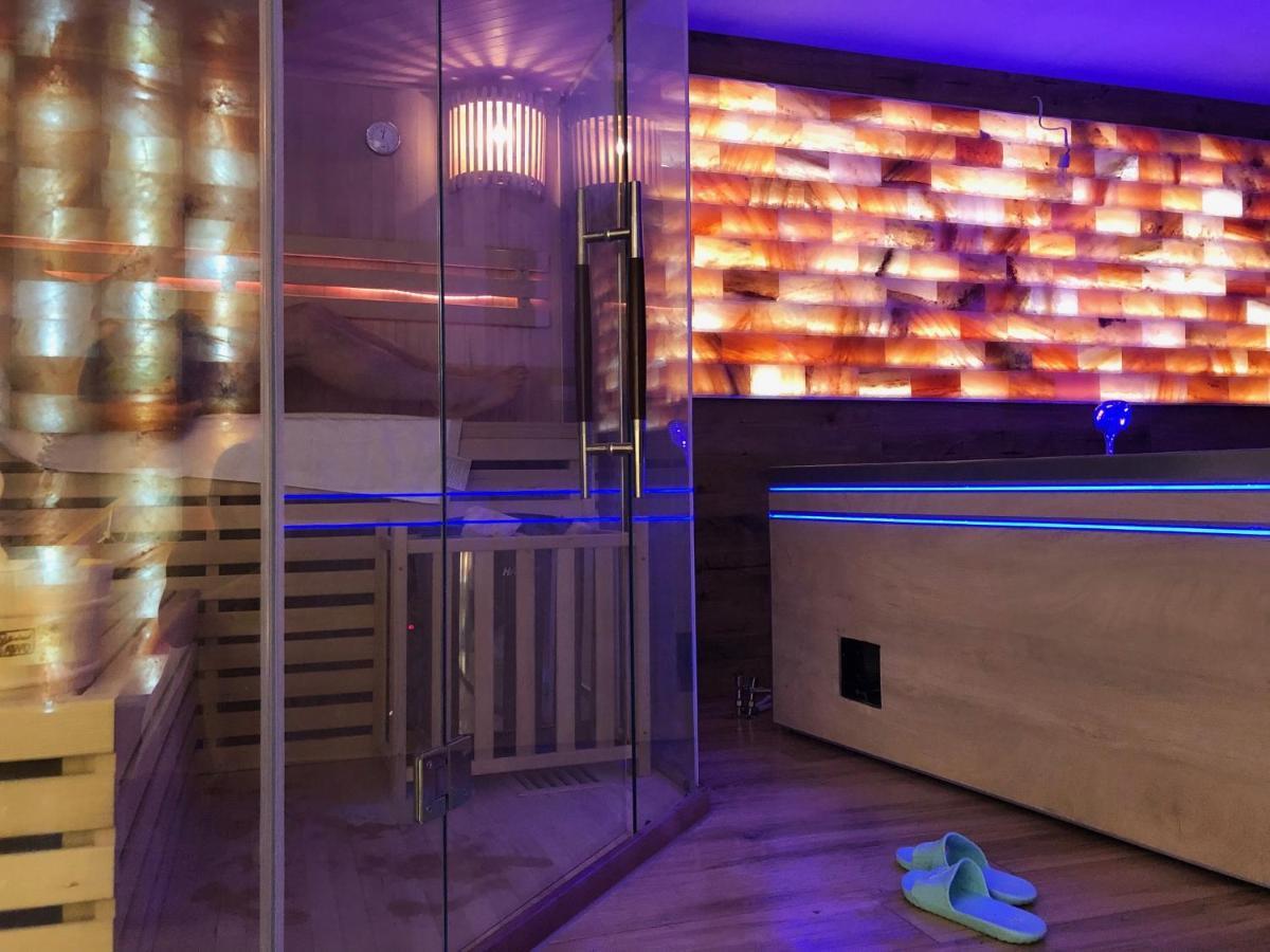 Lesna Residence & Spa ปิช ภายนอก รูปภาพ